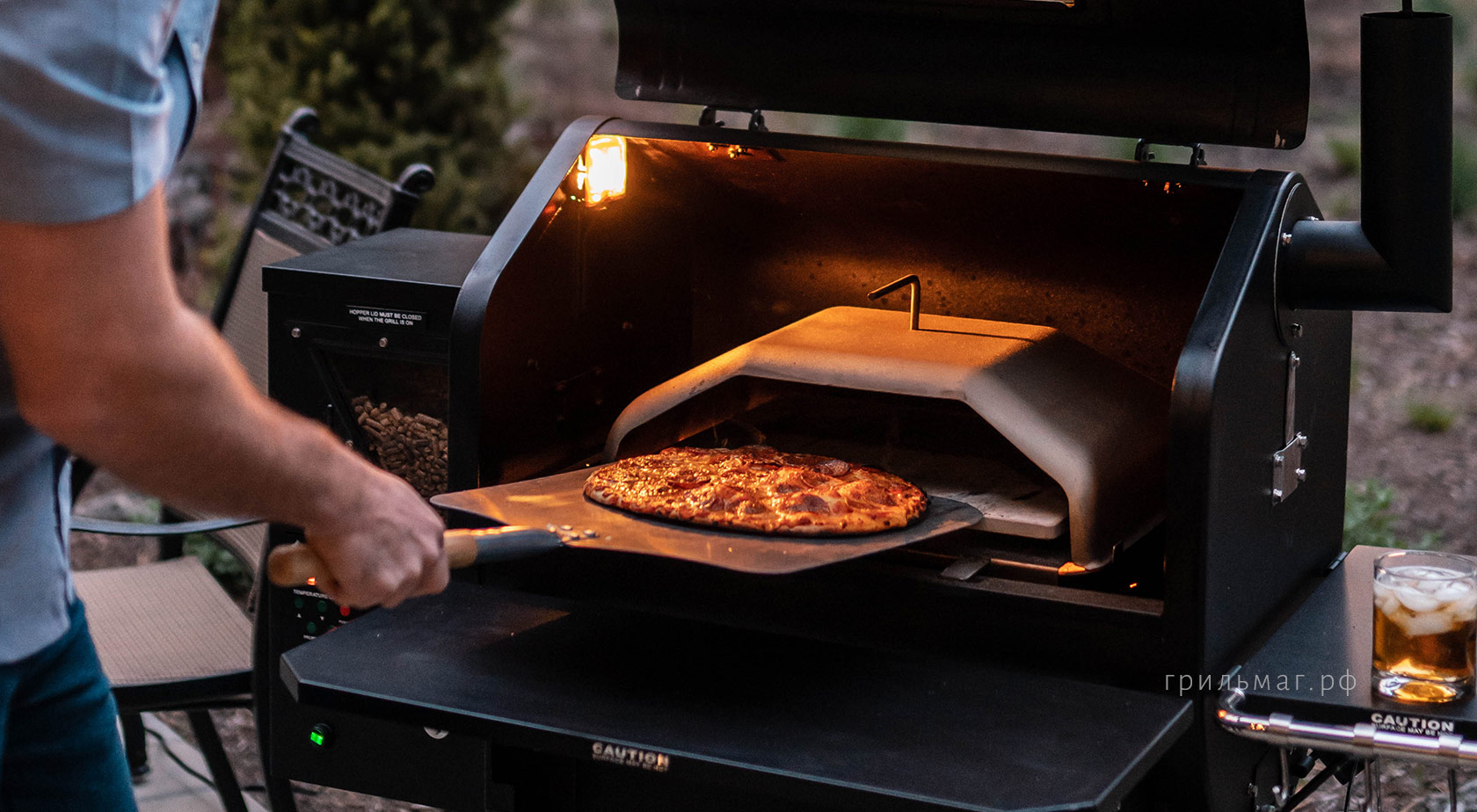 Как работает печь для пиццы для пеллетного гриля GMG